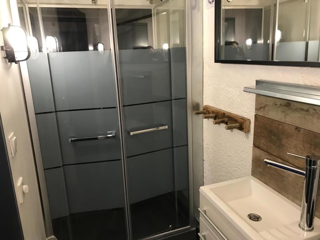 Best Price #3 "La Serre" X4 People Orchamps-Vennes Buitenkant foto